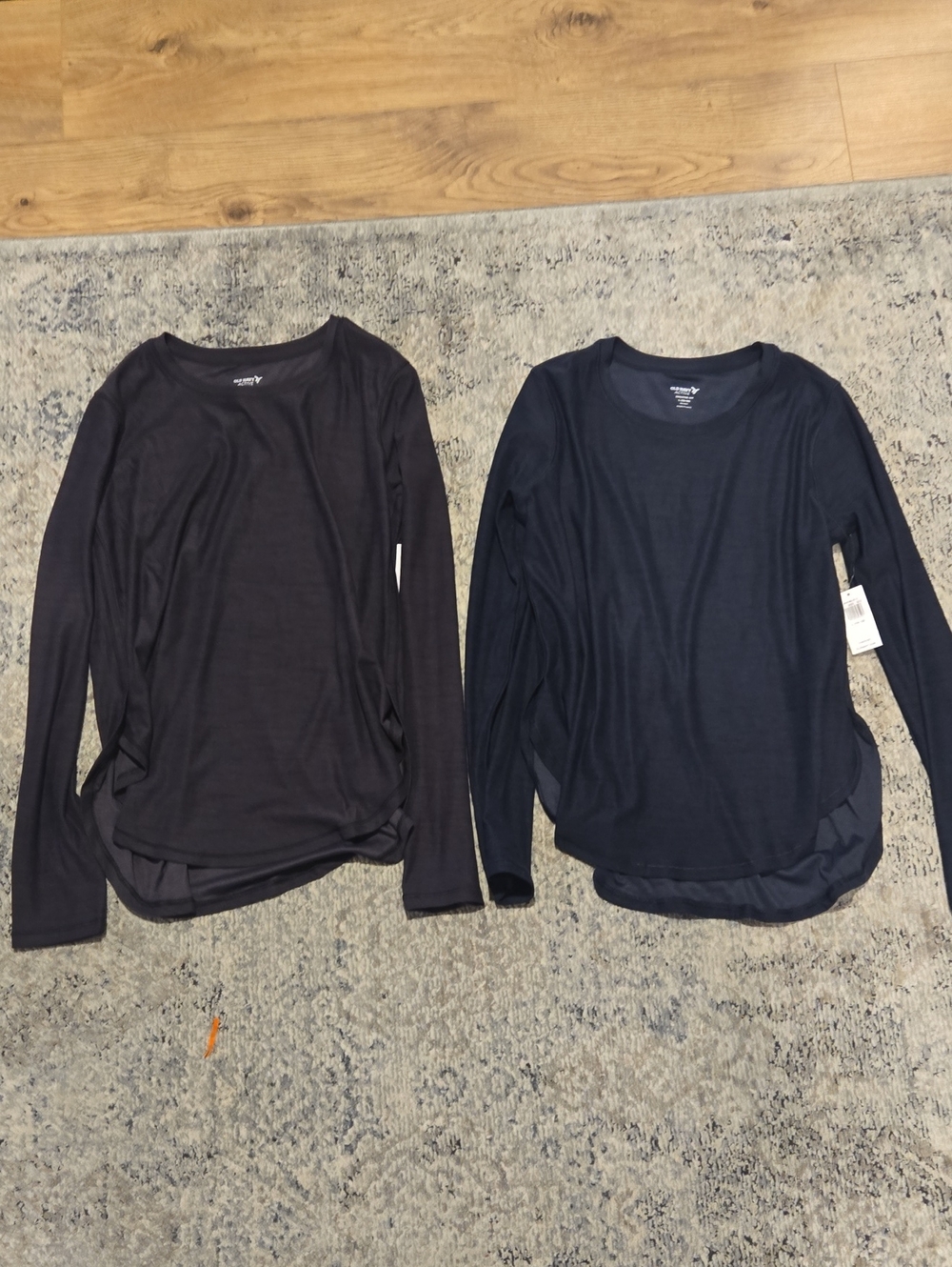 Old Navy Active Long Sleeve Top - Navy